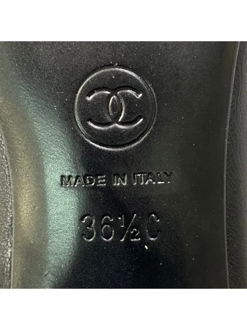 CHANEL polished brand